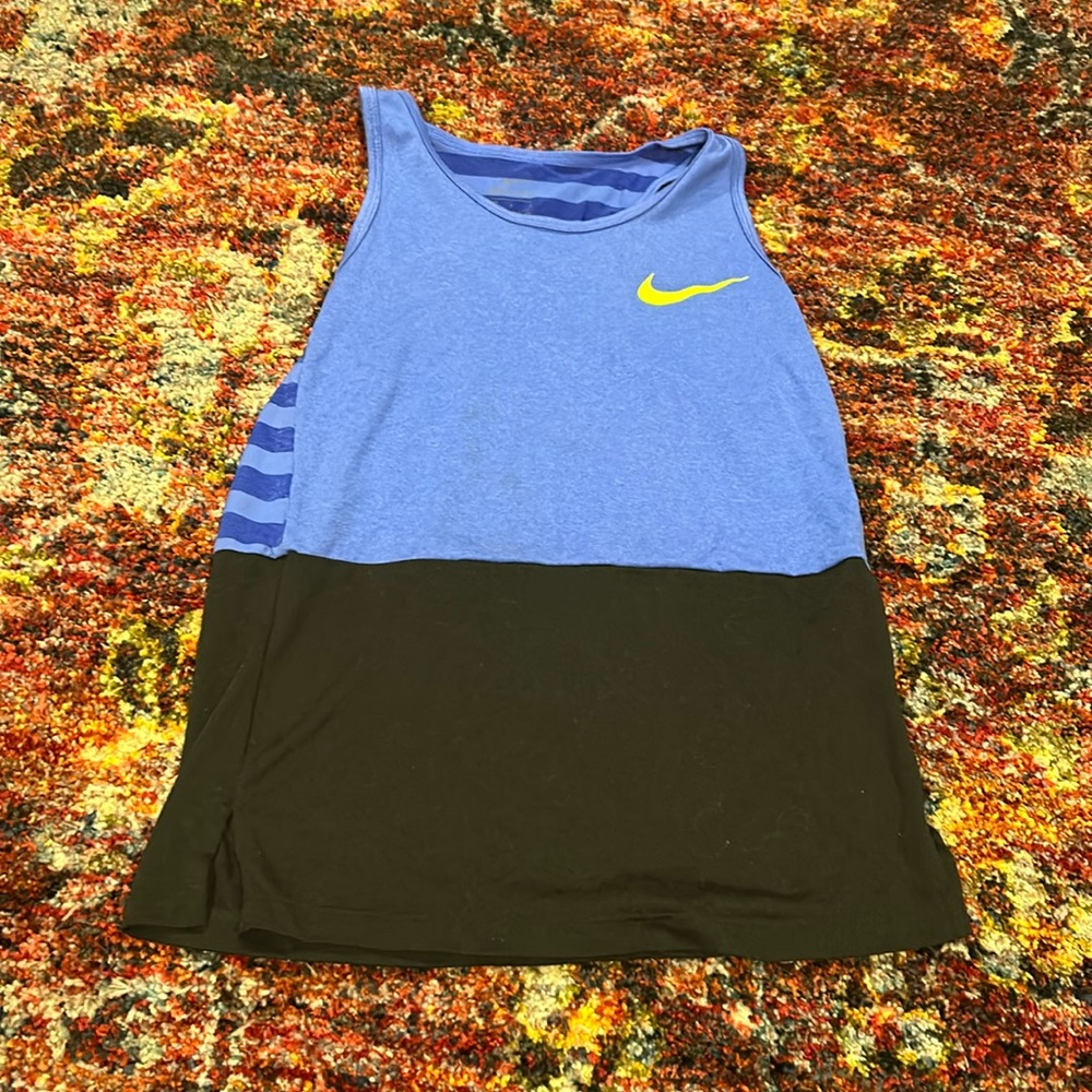 Perfect Nike tank for working out and everyday life
